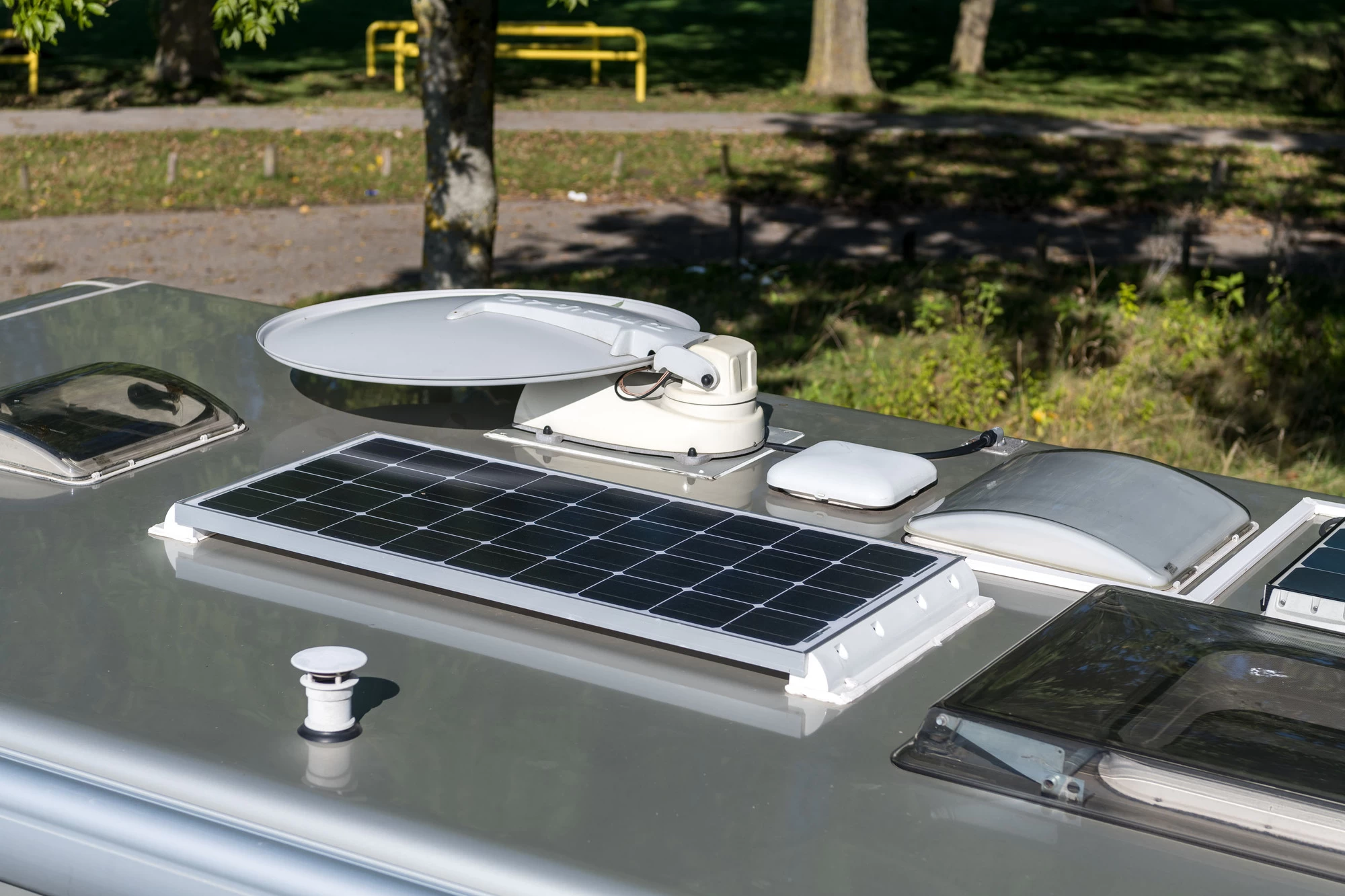 Tv, satelliet en internet